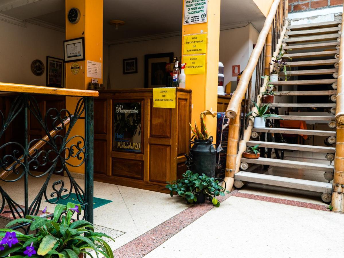 Hotel Poblanco By Rotamundos Fredonia Bagian luar foto